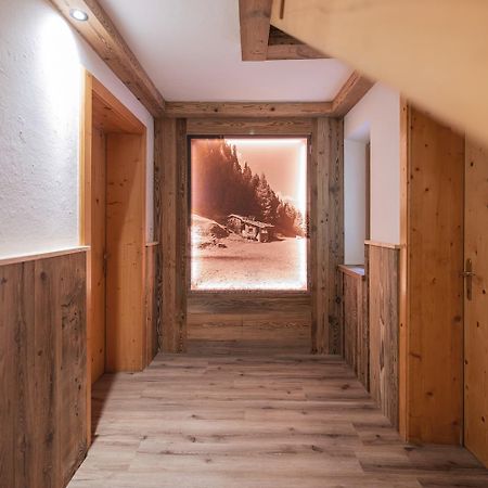 Ferienhaus Marian ノイシュティフト・イム・シュトゥーバイタール エクステリア 写真